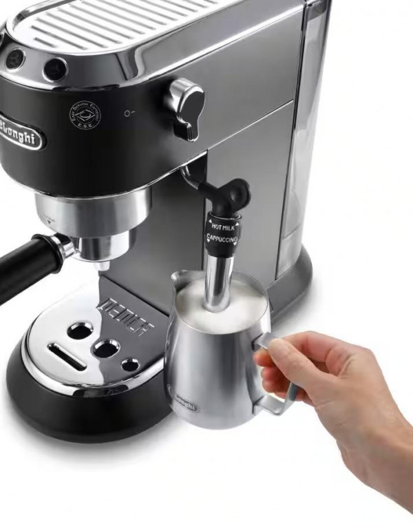 Delonghi espreso kafe aparat EC685.BK