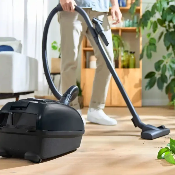 BOSCH Usisivač BGB38BA1