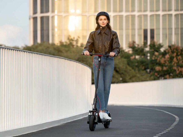 SEGWAY Elektricni trotinet NINEBOT F2 PRO E II