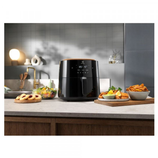 Electrolux Friteza airfryer EAF5B