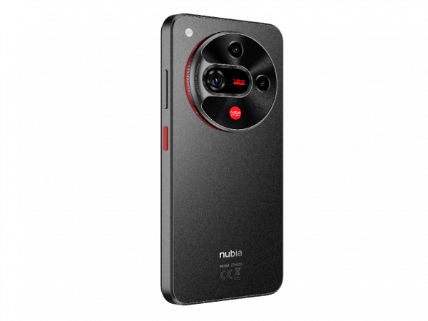 ZTE Smartphone Nubia Focus crna