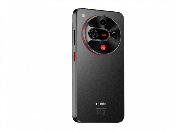 ZTE Smartphone Nubia Focus crna