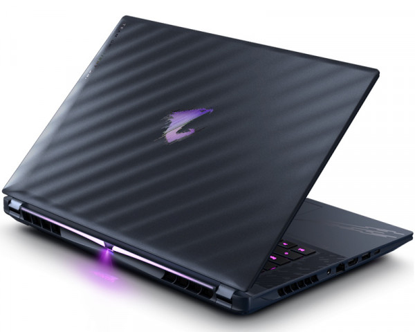 GIGABYTE AORUS MASTER 16 BZH