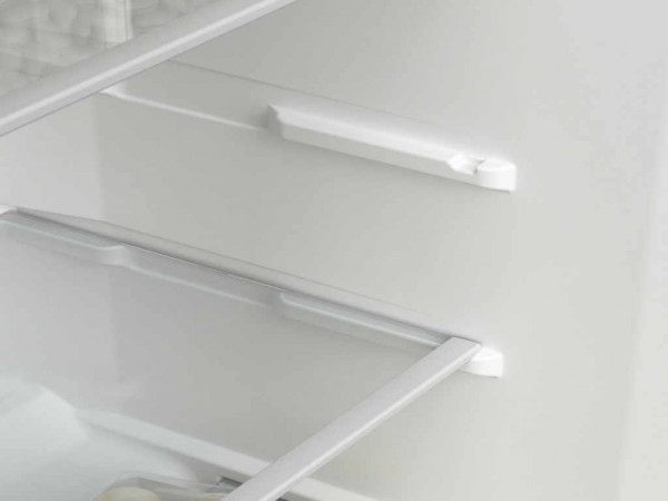 TESLA Frižider RD2400ME