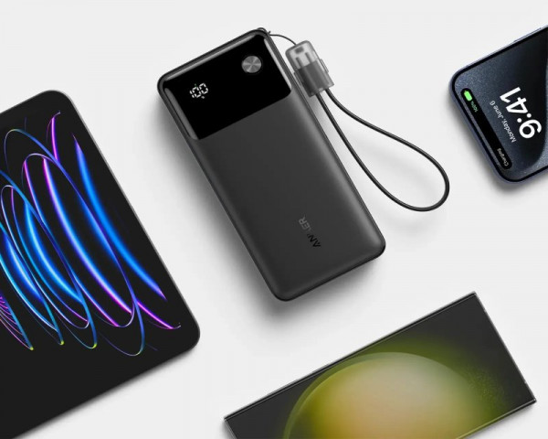 ANKER 20000mAh, 30W, Power Bank crni