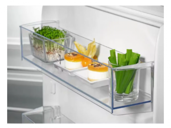 Electrolux Kombinovani frizider lns3le18s