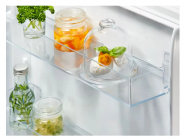 Electrolux Kombinovani frizider lns3le18s