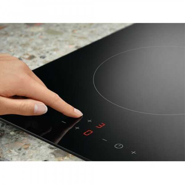 Electrolux Ugradna ploca lhr3233ck bi